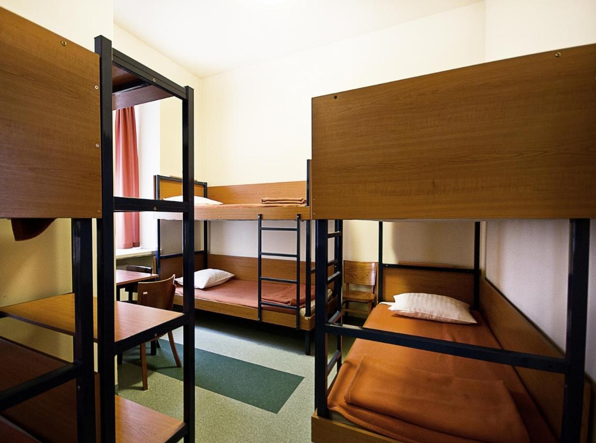 Schronisko Na Wyspie Hostel Wroclaw Room photo